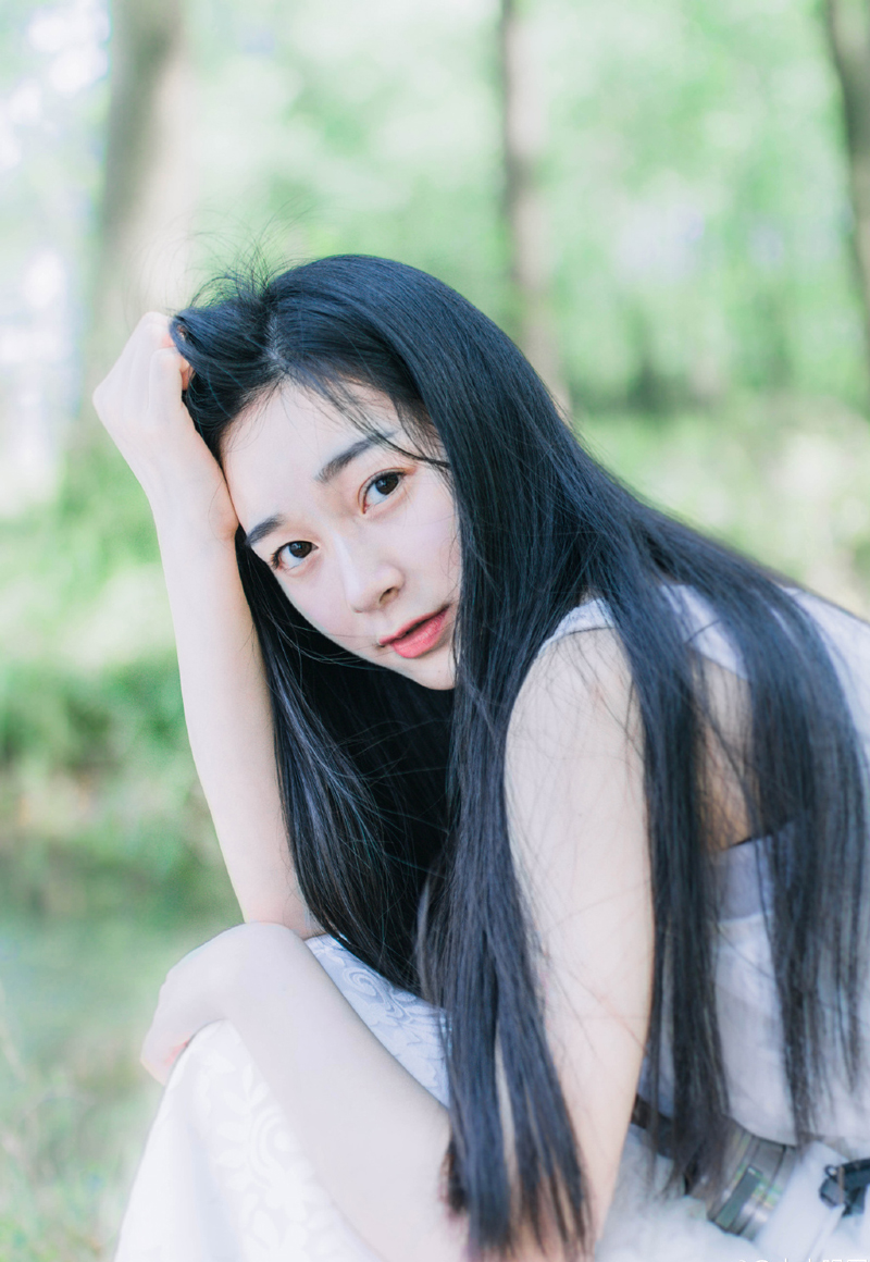 “你说什么！？”张任府中，张任面色难看的看着自己的管家，握紧了拳头。